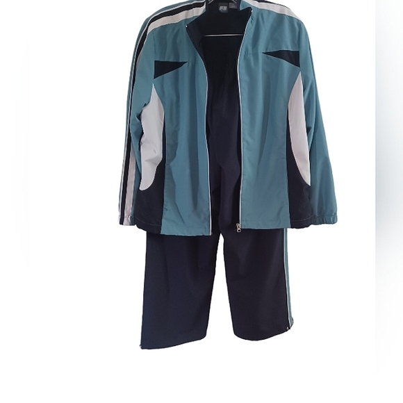 SJB active St John's Bay jogging/track suit  size PL blues/white - Picture 1 of 13